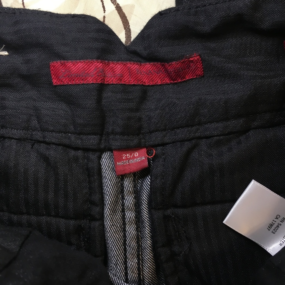 DONATING 2/4: BANANA REPUBLIC Jeans - Bootcut - Picture 4 of 6